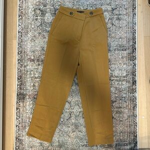 High waisted trousers / pant